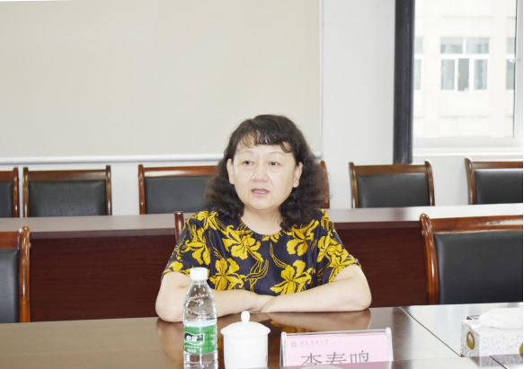 学校副校长李春鸣莅临基础医学院调研指导工作